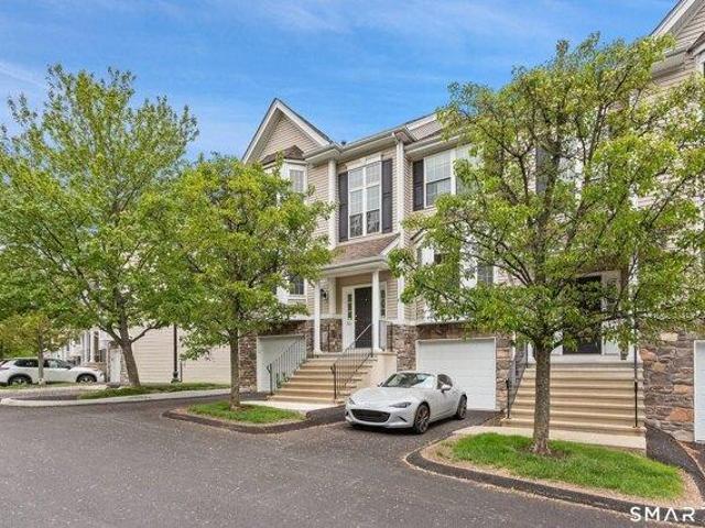 House for sale in Danbury, Connecticut