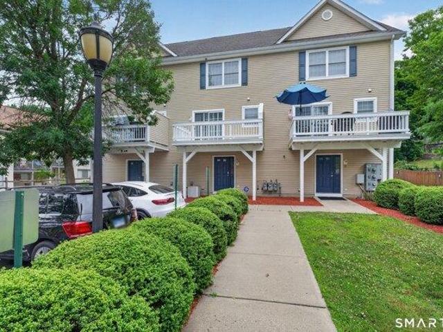 House for sale in Danbury, Connecticut