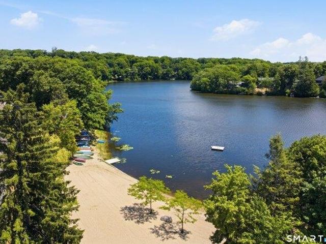 House for sale in Danbury, Connecticut