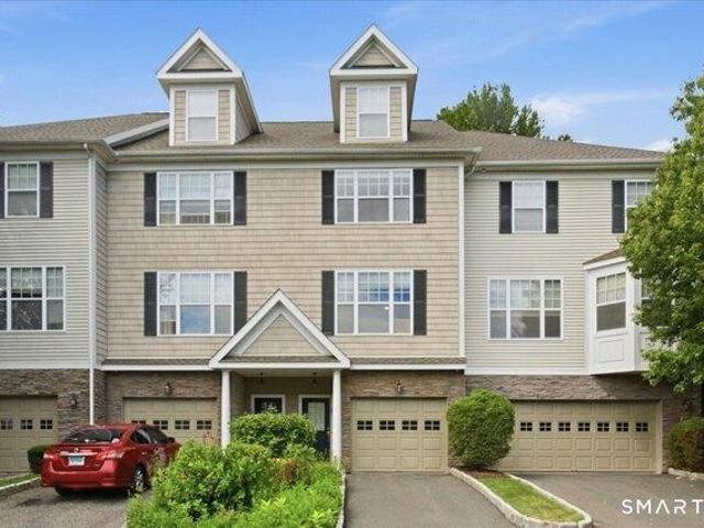 House for sale in Danbury, Connecticut