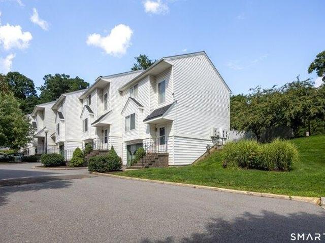 House for sale in Danbury, Connecticut