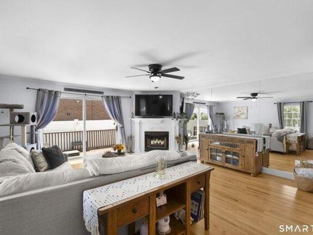 House for sale in Danbury, Connecticut