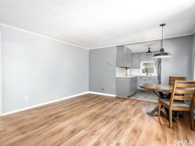 House for sale in Margerie Manor, Danbury