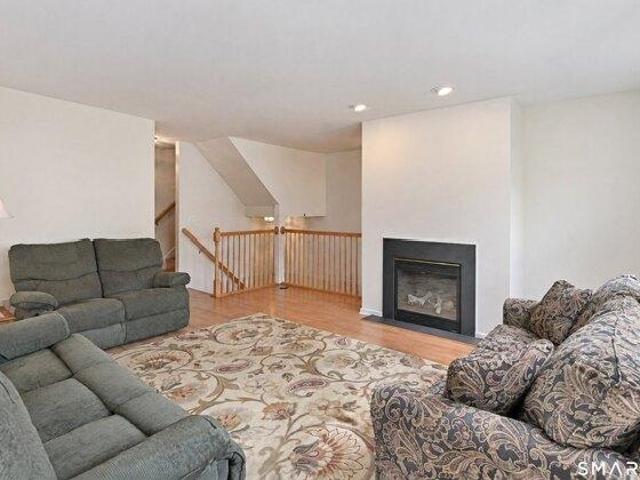House for sale in Lexington Mews, Danbury
