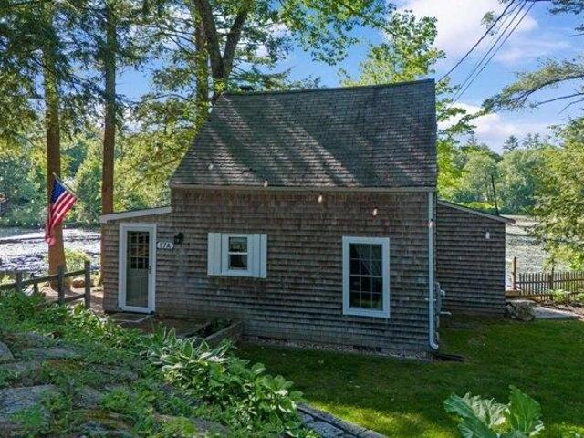 House for sale in New Hampshire
