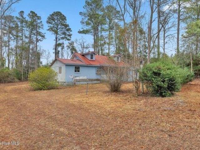 House for sale in Delco