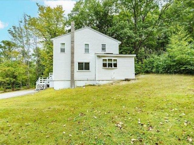 House for sale in Derry, Rockingham County