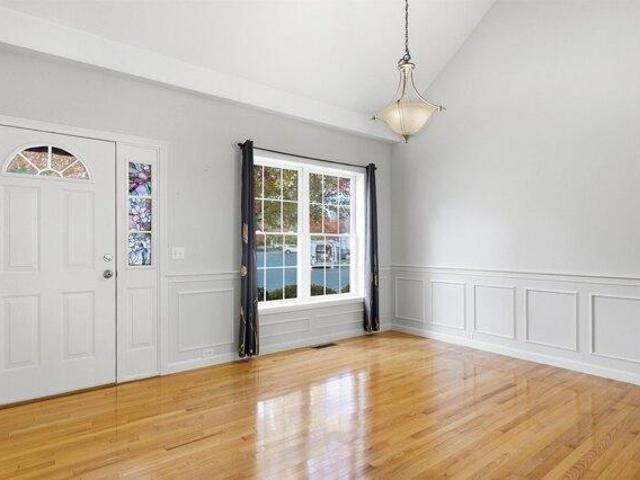 House for sale in Derry, Rockingham County