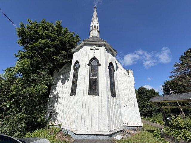 House for sale in Dexter, Maine