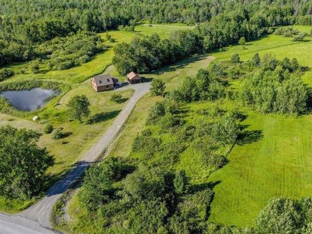 House for sale in North Dexter, Dexter