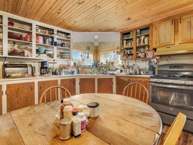 House for sale in North Dexter, Dexter