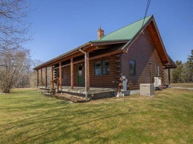 House for sale in Dresden, Maine