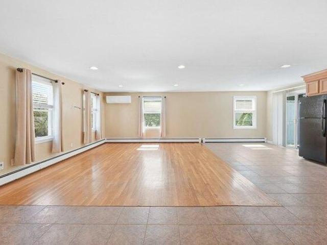 House for sale in Dudley, Worcester County