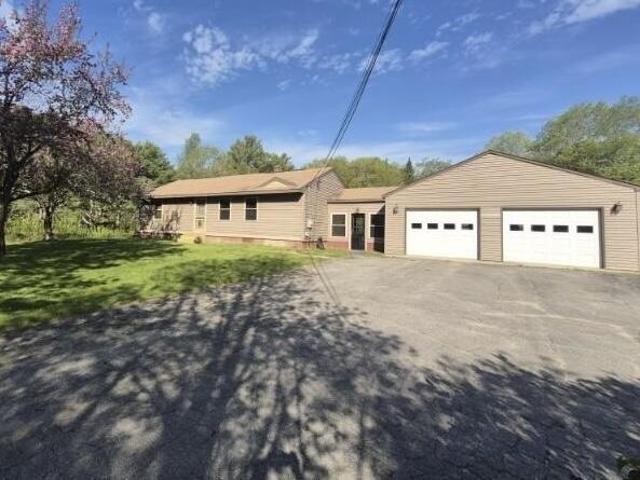 House for sale in Durham, Maine