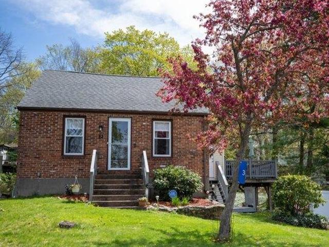 House for sale in East Hampton, Connecticut