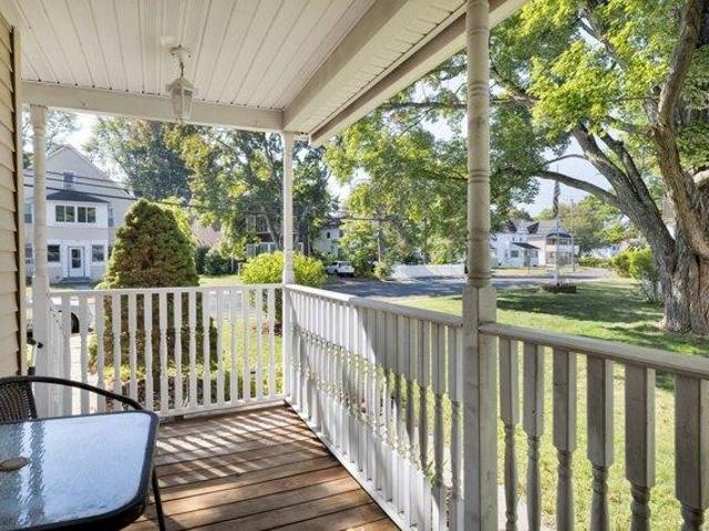 House for sale in Burnside, East Hartford