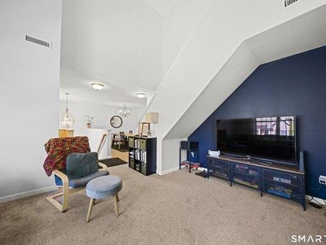 House for sale in East Lyme, Connecticut