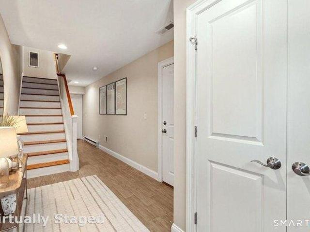 House for sale in East Lyme, Connecticut
