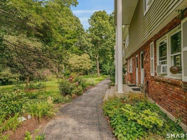 House for sale in East Lyme, Southeastern Connecticut Planning Region