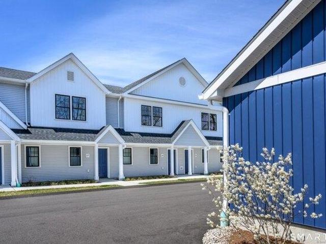 House for sale in Flanders, East Lyme