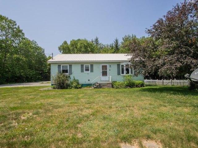House for sale in East Millinocket, Maine