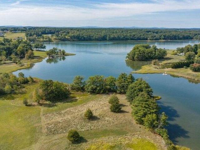 House for sale in Eliot, York County