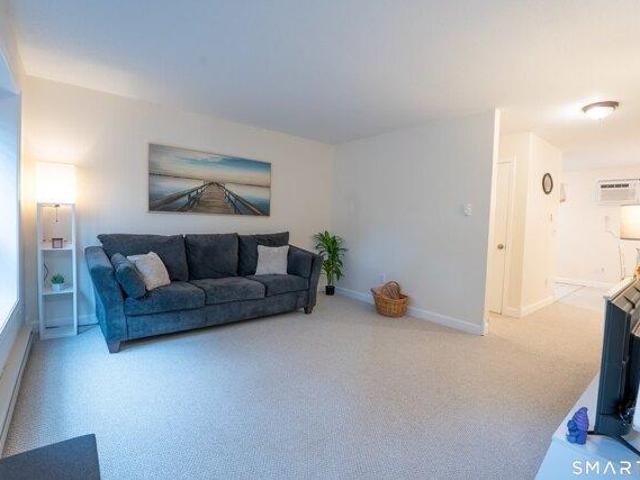 House for sale in Ellington, Capitol Planning Region