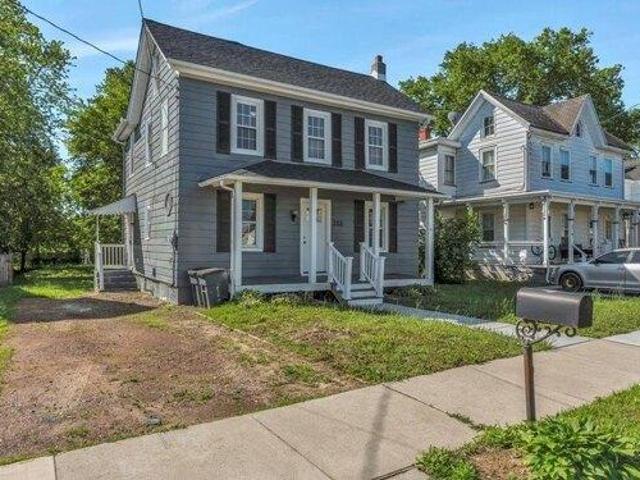 House for sale in Elmer, New Jersey