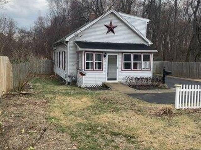 House for sale in Enfield, Connecticut
