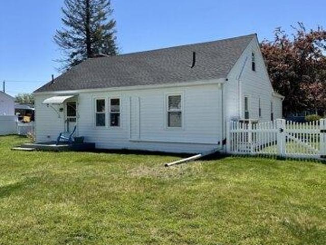House for sale in Enfield, Connecticut