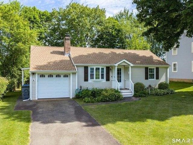 House for sale in Enfield, Connecticut