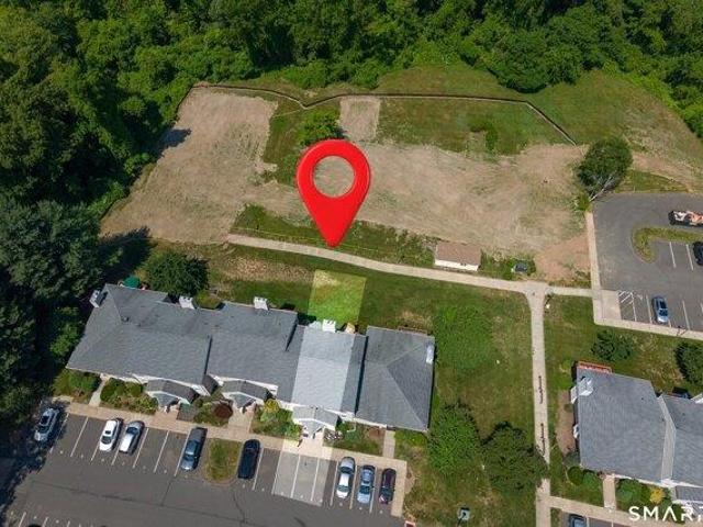House for sale in Enfield, Connecticut