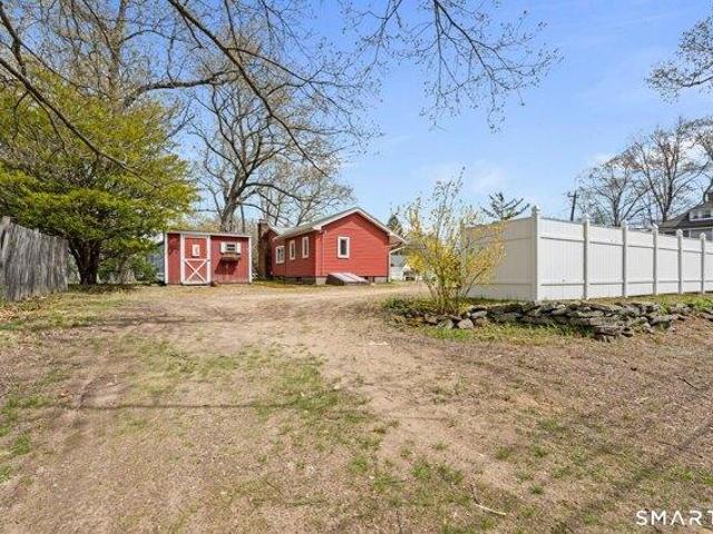 House for sale in Enfield, Connecticut