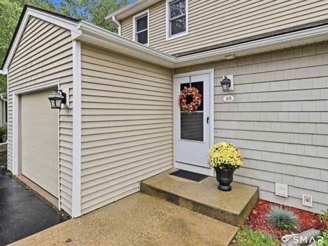 House for sale in North Thompsonville, Enfield