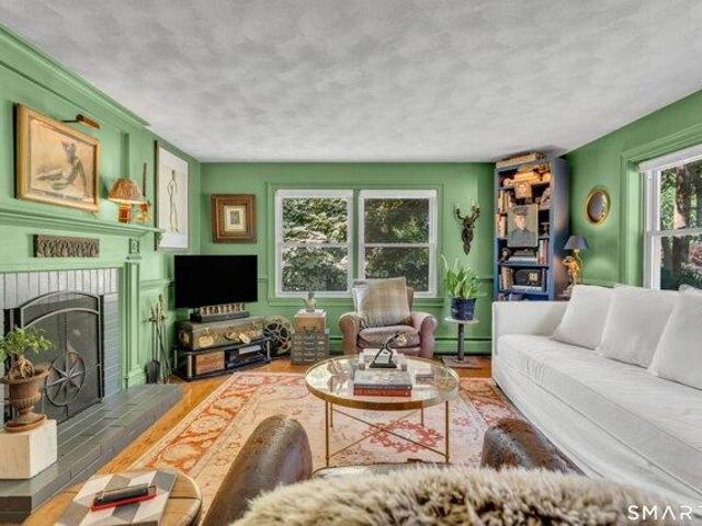 House for sale in Centerbrook, Connecticut