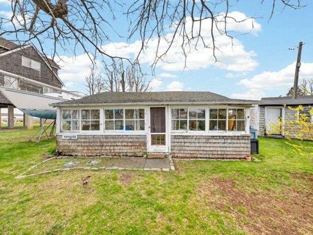 House for sale in Bristol, Massachusetts