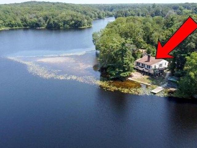 House for sale in Cedarville, New Jersey