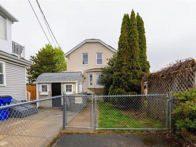 House for sale in Bristol, Massachusetts