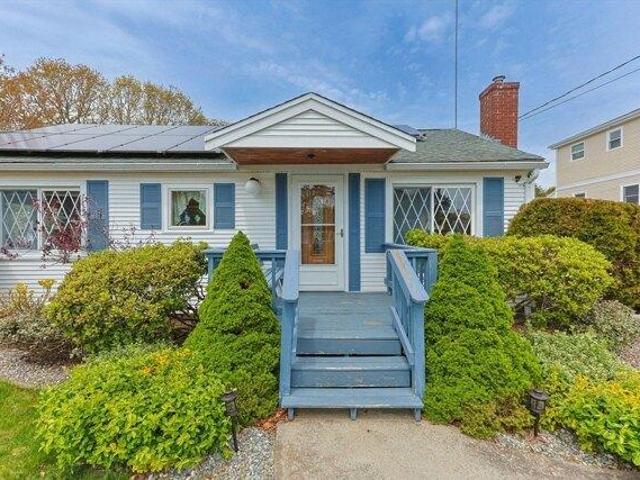 House for sale in East Falmouth, Massachusetts