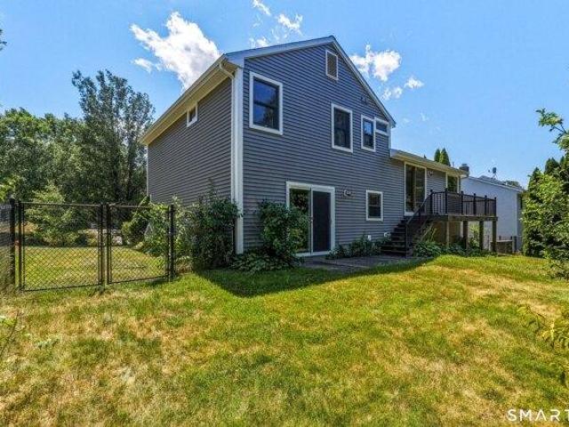 House for sale in Farmington, Connecticut