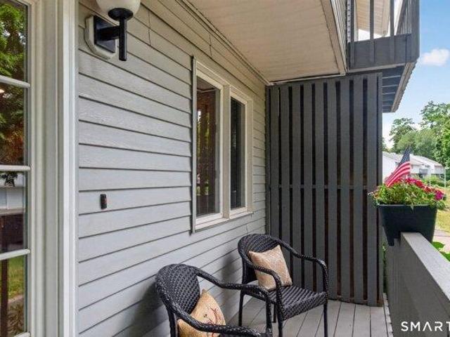 House for sale in Farmington, Connecticut