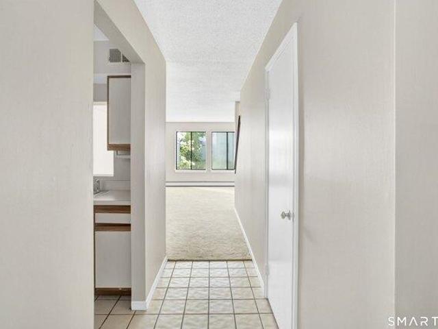 House for sale in Farmington, Connecticut