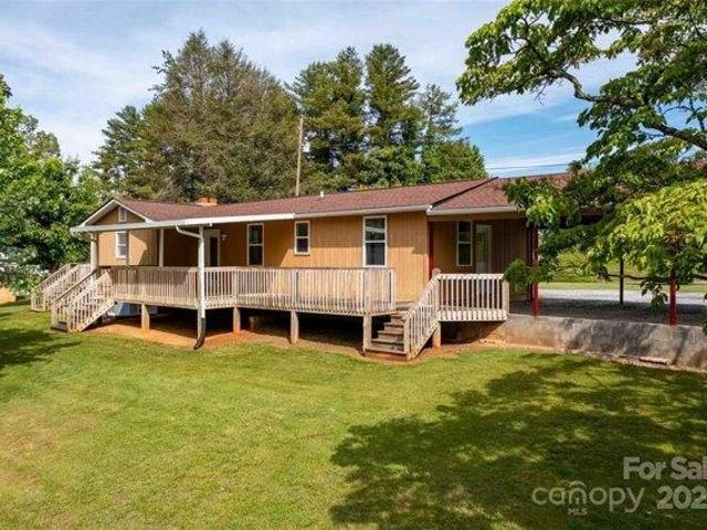 House for sale in Fletcher