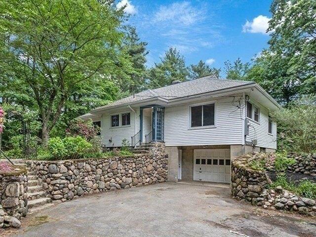 House for sale in Franklin, Massachusetts