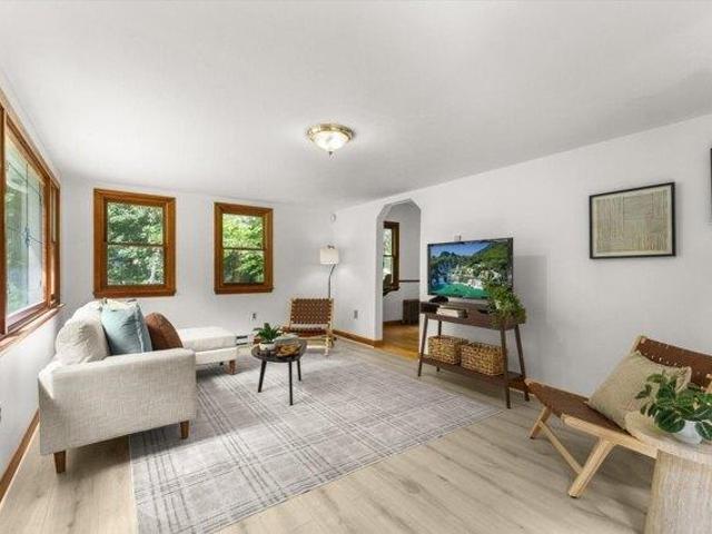 House for sale in Franklin, Norfolk County
