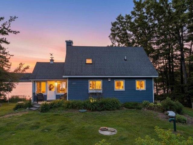 House for sale in New Hampshire
