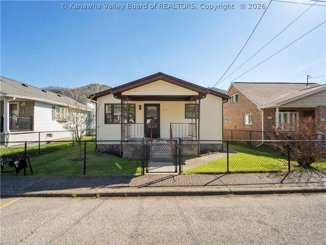 House for sale in Glasgow, West Virginia