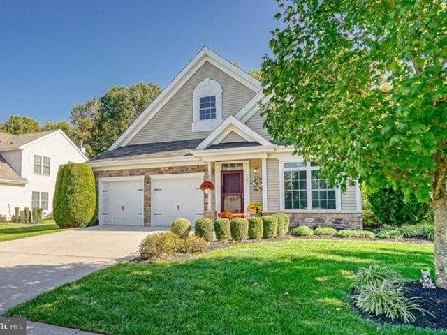 House for sale in Village Grande at Camelot, Glassboro