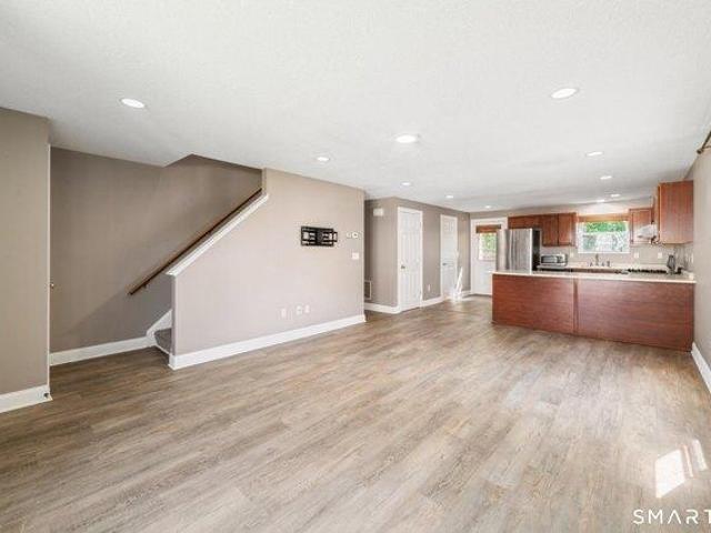 House for sale in Glastonbury, Connecticut