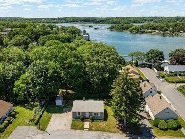 House for sale in Gloucester, Massachusetts